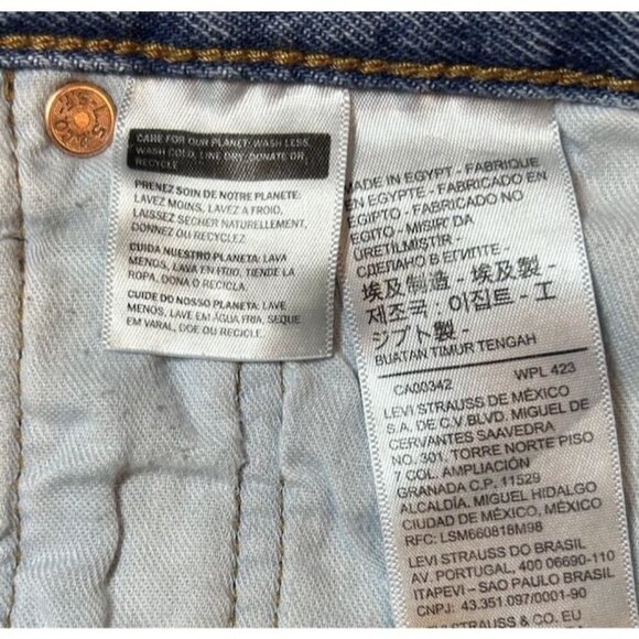 Levis Jeans 501 Men's Jeans Blue Denim Straight Leg Button Fly Size 35x30 - Picture 10 of 12